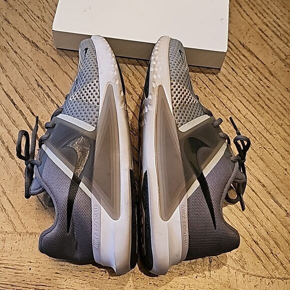 Nike gray renew fusion size 10 running shoe - Picture 5 of 11